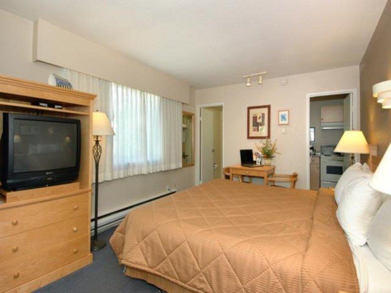 Econo Lodge Inn & Suites North Vancouver Eksteriør billede